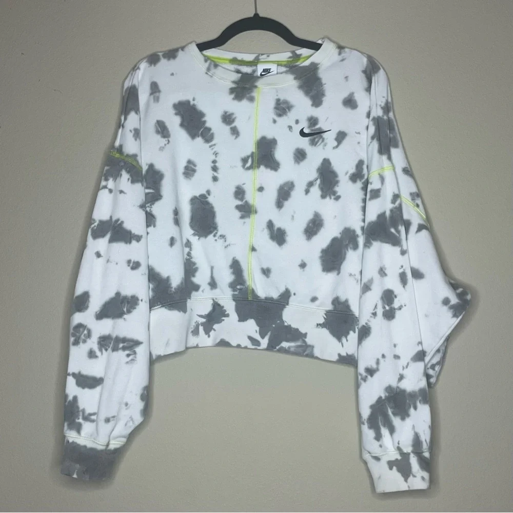 Nike tie dye crew neck